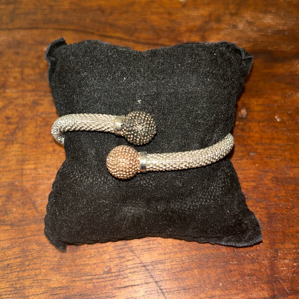 Riddle’s Bracelet